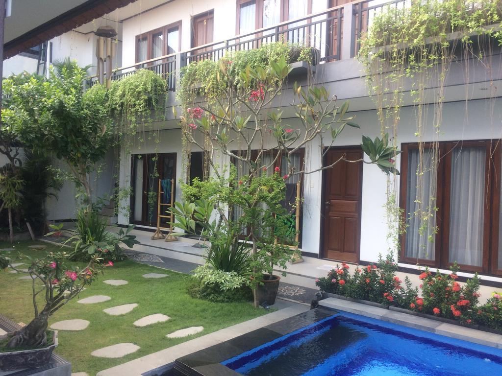 Bali Full Moon Guest House Canggu Buitenkant foto